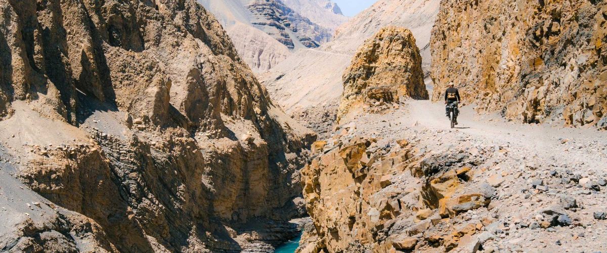 3 DAYS – MOUNTAIN BIKING COTAHUASI CANYON