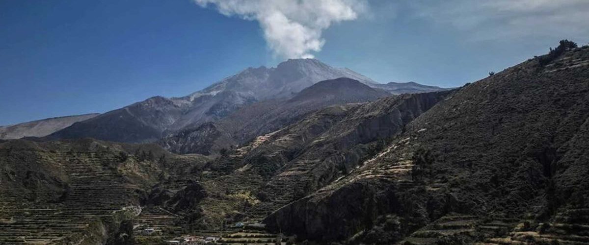 2 DAYS CLIMBING UBINAS VOLCANO