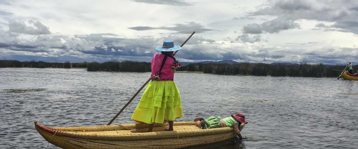 TOUR TO UROS THE FLOATING ISLAND