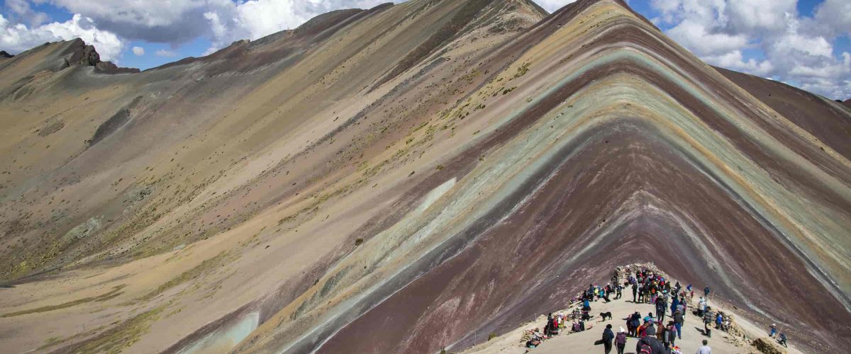 DAY TOUR TO RAINBOW MOUNTAIN